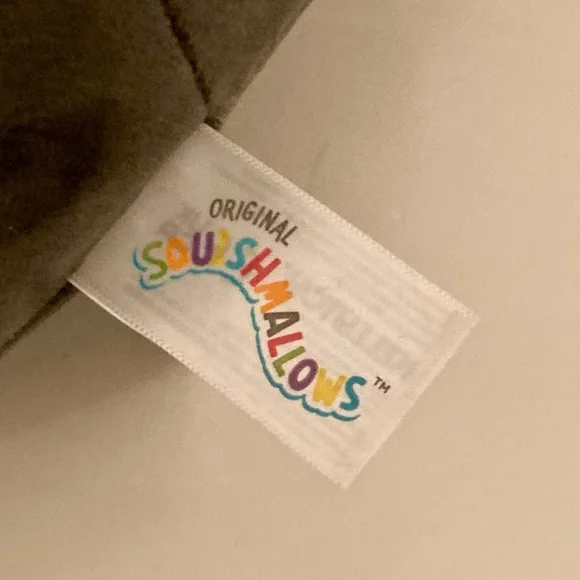 Aldous Squishmallow Fruitbat - Picture 6 of 6